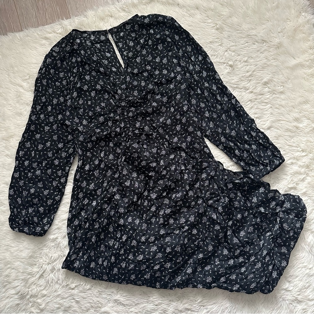 Madewell Dress Ruched Midi V-neck Long Sleeve Floral True Black 2 - Picture 2 of 14